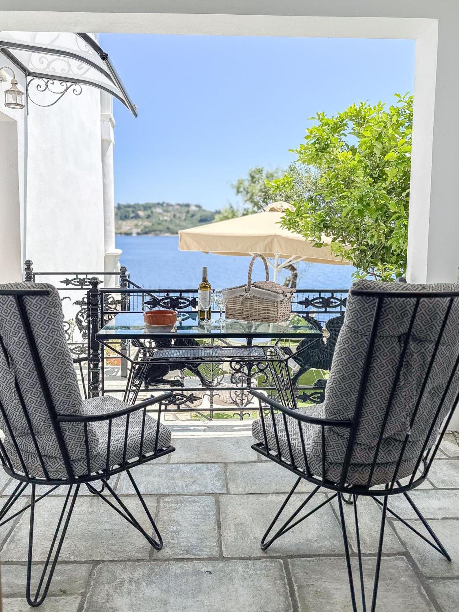 Hotel Ourania'S Mansion Skiathos Exterior foto